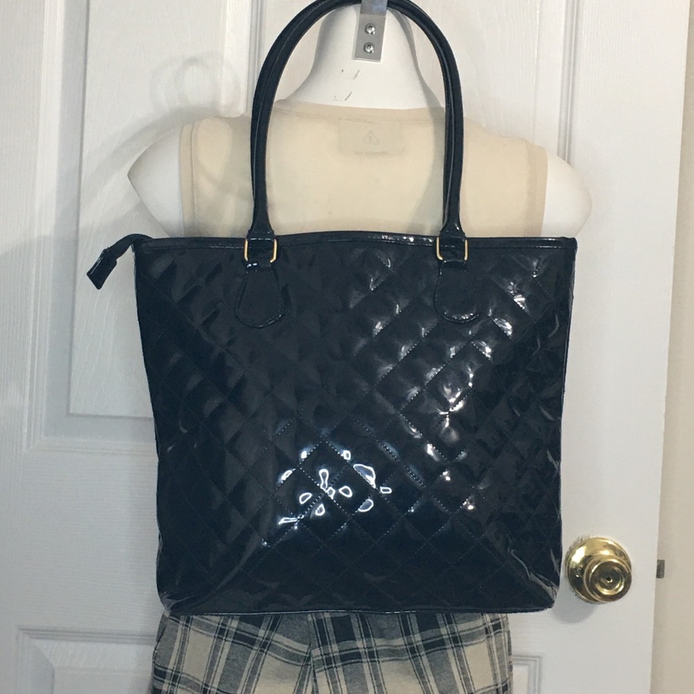BUENO Quilted Patent Leather Tote/Purse